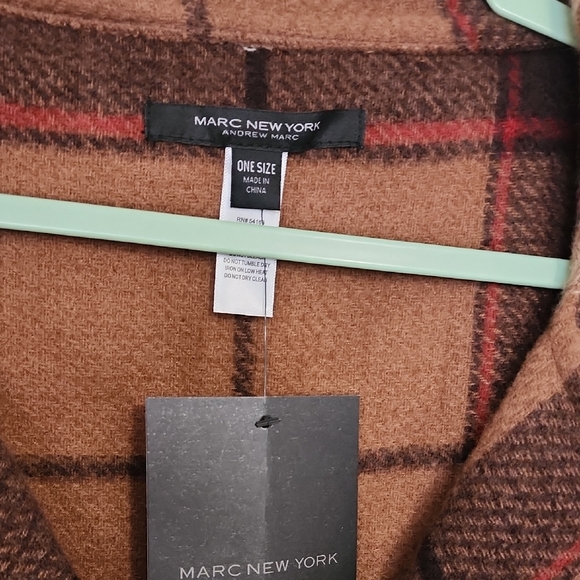 Elegant Brown Plaid Poncho with Fringe - Picture 2 of 5